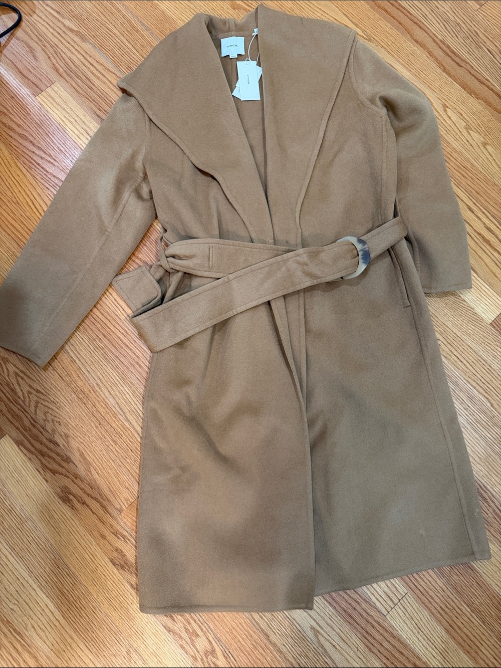 New with tag Vince Camel Wool Cashmere Coat with belt